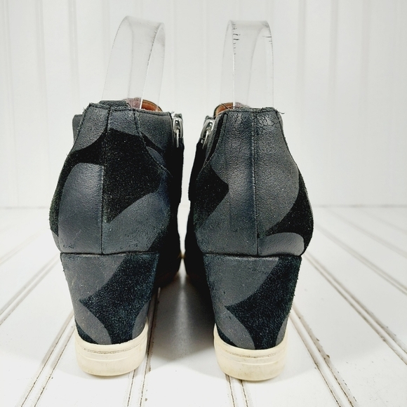Linea Paolo Felicia Wedge Camo Black and Gray Slip On Wedge Sneakers F589 - Picture 6 of 13